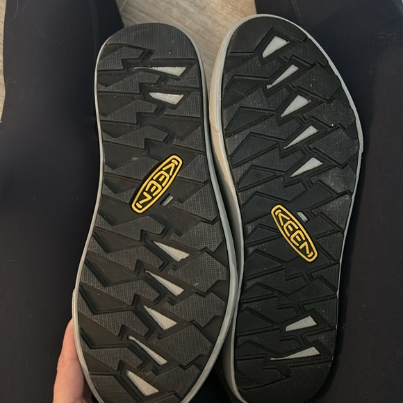 Keen boots, new without tags 7.5 - Picture 3 of 4